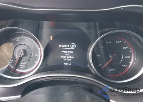 2019 Dodge Charger Sxt Rwd z USA, uszkodzony, nr VIN 2C3CDXBGXKH656858